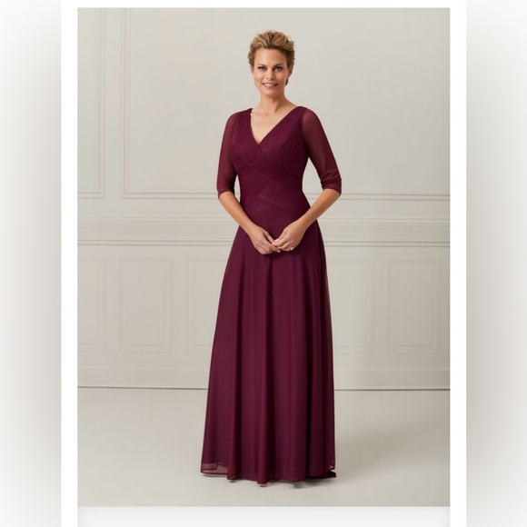 Christina Wu Dresses & Skirts - Christina Wu Eggplant 3/4 Sleeve V-Neck Evening Gown Style 17061 Size 8